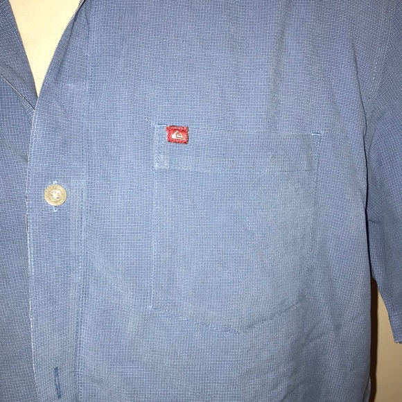 Quicksilver Blue Button-Front Shirt Size Large - Picture 2 of 6